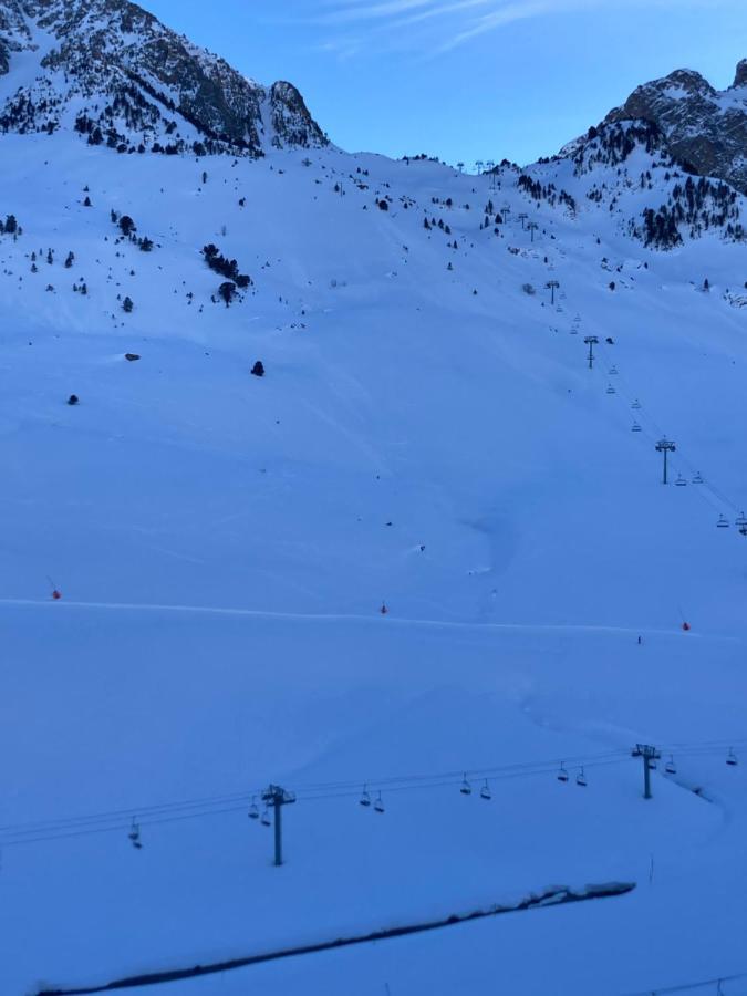 Studio Mongie Aux Pieds Des Pistes Avec Balcon La Mongie Exterior foto